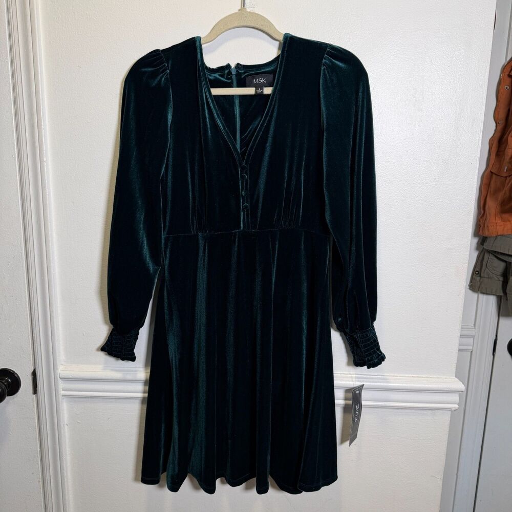 MSK Hunter Green Velvet Fit & Flare Dress NWT S Long Sleeve Holiday Cocktail